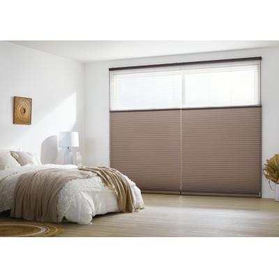 フィーユ ペア　上生地：PS-5421 エテルノ（グレージュ）　下生地：PS-5308 ピアット遮光（ハバナ）　部品色：ダークブラウン